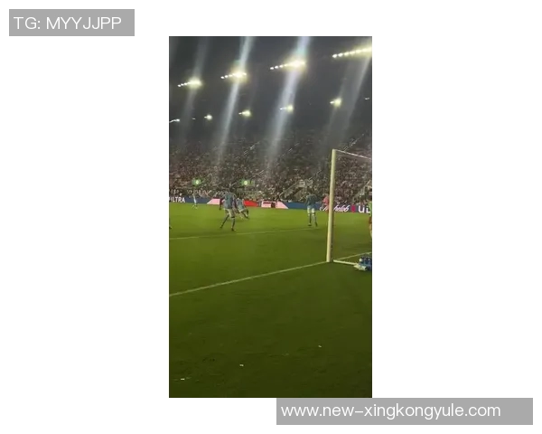 梅西射门击中横梁后麦卡利斯特破门助阿根廷领先1-0